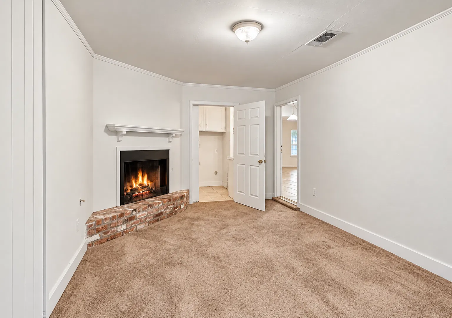 4 Bedroom Home located off Perkins Rd — Photo 4