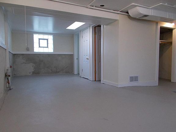 4th image of 7207 Carolina Ave #F