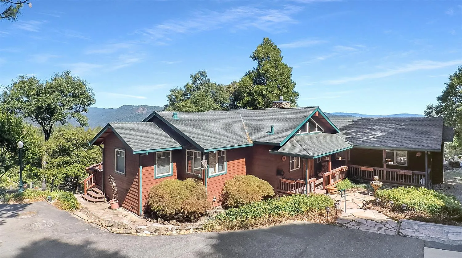 16722 Alpine Dr photo 1