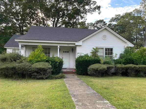 300 N Bradley Ave, El Dorado, AR 71730