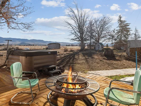 641 Bass Ln, Corvallis, MT 59828