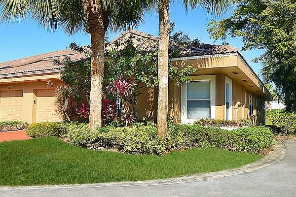 Home For Sale In SWEETWATER 1V