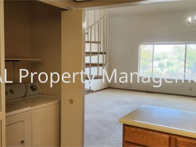 104 W Rossi St #9 — Photo 4