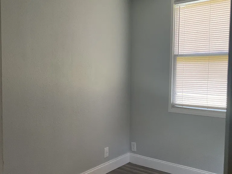 5732 N Carl G Rose Hwy — Photo 23