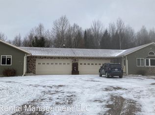 4866 Hilltop Rd #B, Rhinelander, WI 54501