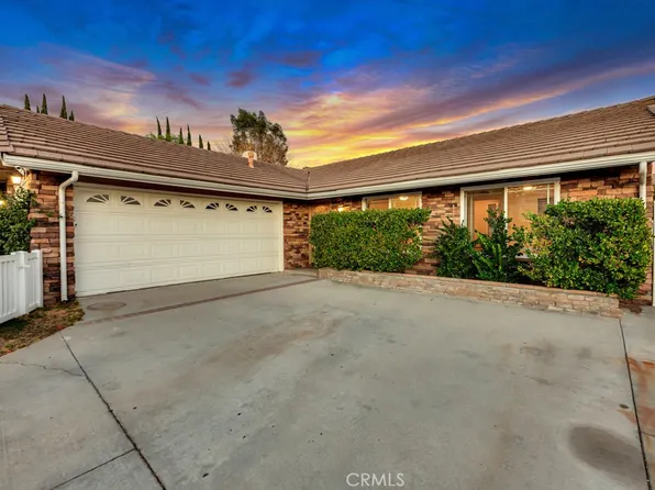 28354 Mount Stephen Ave, Santa Clarita, CA 91387