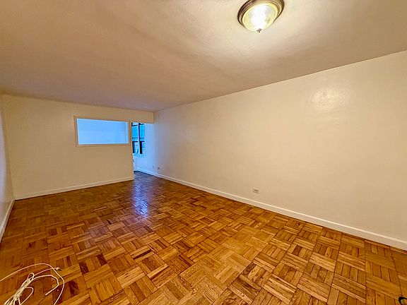 2nd image of 315 Ovington Ave APT 2