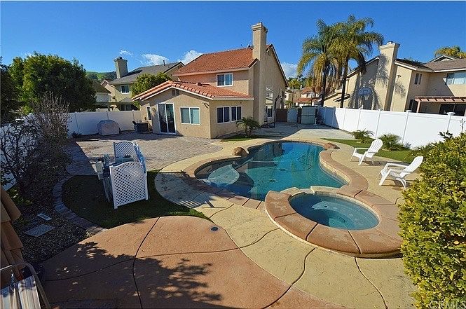 1st image of 14575 Flagstone Ct