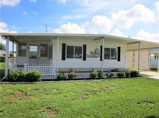 36935 Kay Ave, Zephyrhills, FL 33542