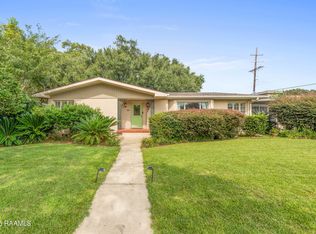 199 N Southlawn Dr, Lafayette, LA 70503