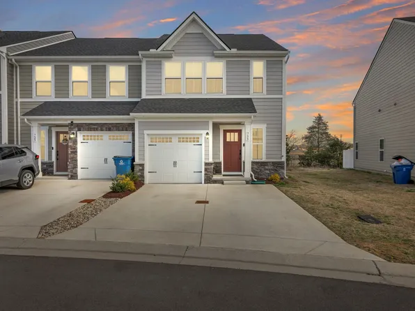 733 Lipizanner Ln, Smyrna, TN 37167