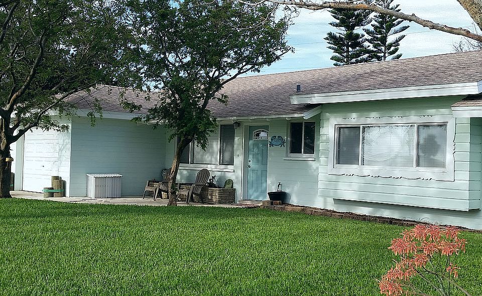 2nd image of 3451 Shamrock Dr