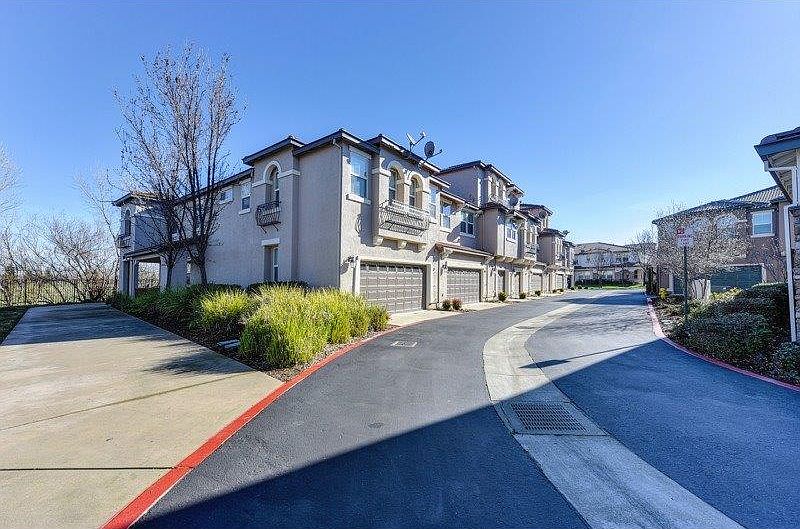 1st image of 4011 Benton Dr