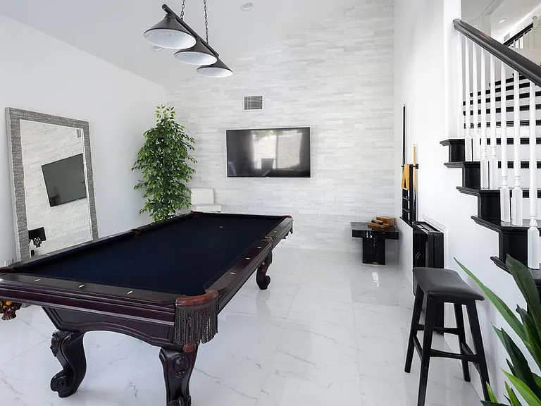 41215 Carlotta Dr — Photo 16