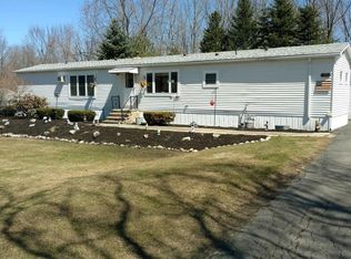 29 Old Belgrade Rd, Augusta, ME 04330