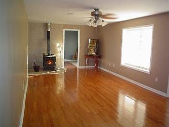 2nd image of 28 Breezy Hill Dr