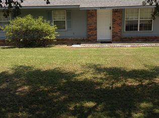 435 Iris Rd, Dothan, AL 36301