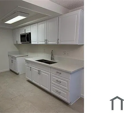 2 bed, 1056 sqft, $2,395 — Photo 1