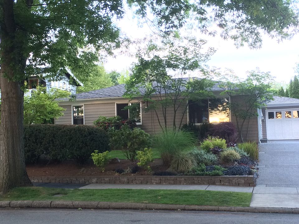 1st image of 6526 103rd Ave NE