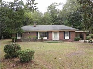 107 W Johnston St, Summerville, SC 29483