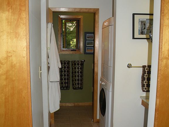 Master Bath/Laundry