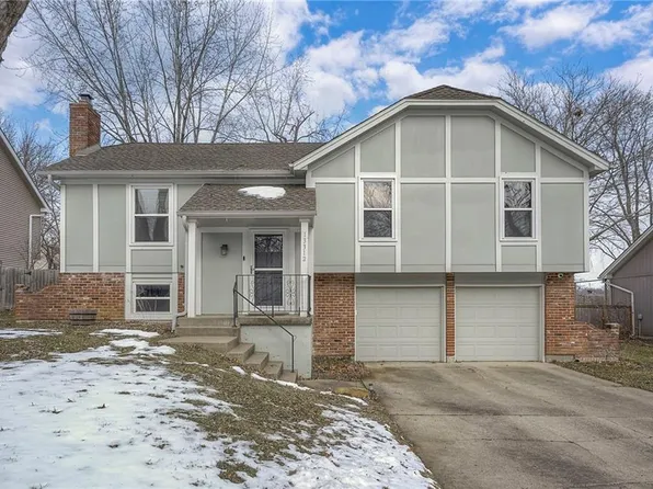 13312 W 104th St, Lenexa, KS 66215