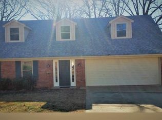 8215 Reymere Dr, Little Rock, AR 72227