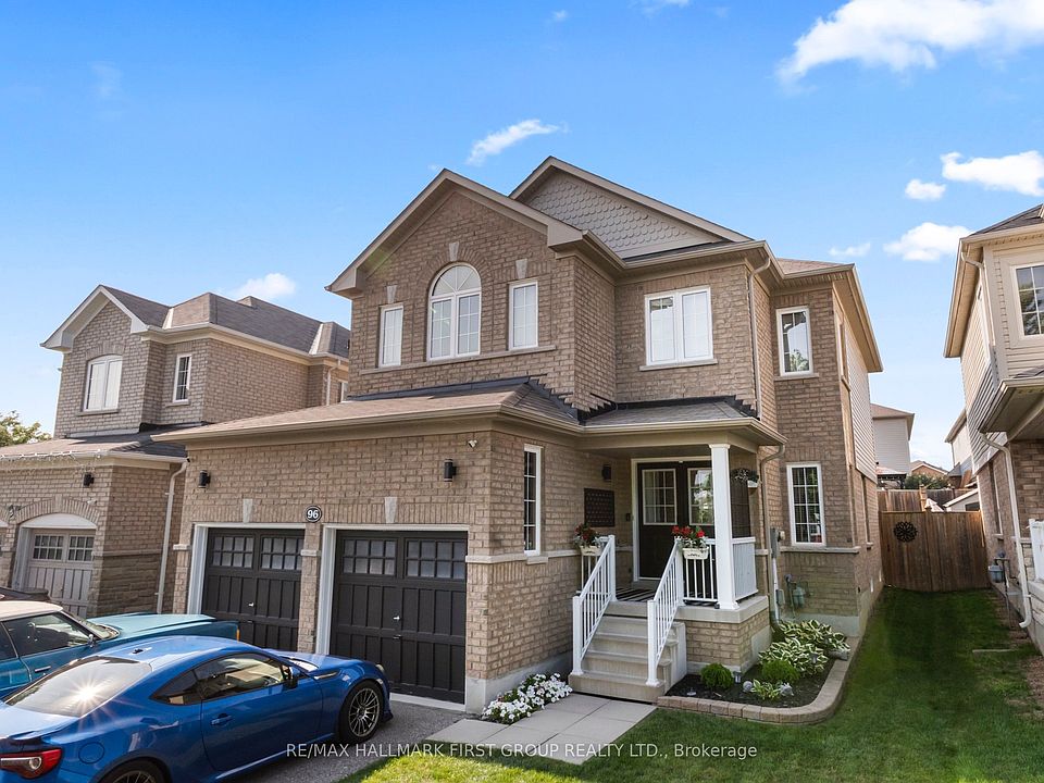 1st image of 96 Redfern Cres