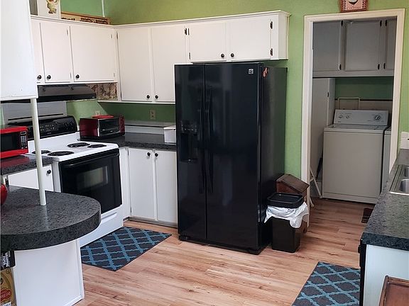 5th image of 16246 83rd Way SE