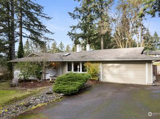 8809 47th St W, University Place, WA