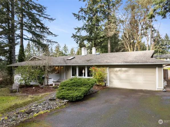 8809 47th Street W, University Place, WA 98466