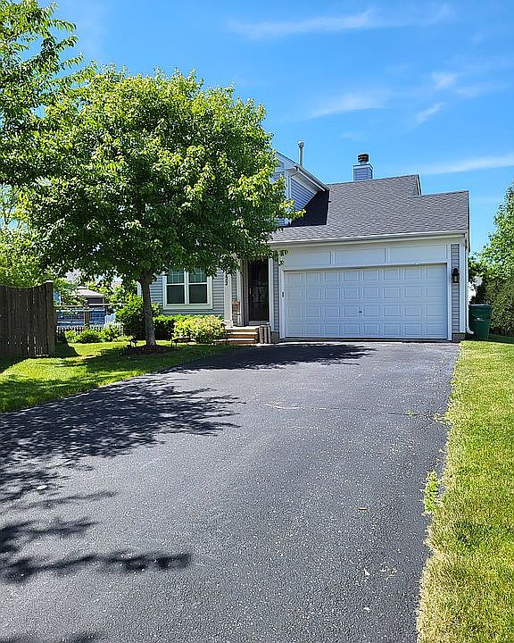 1st image of 2222 N Cheswick Ct