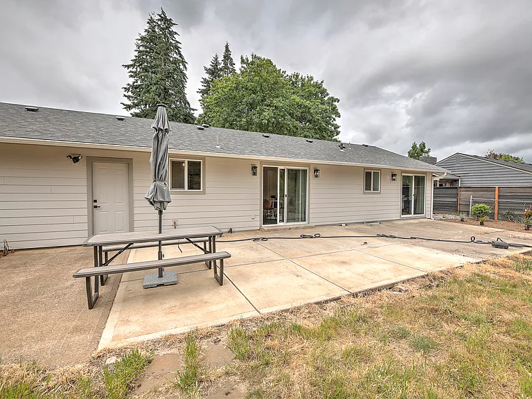 5901 NW Cherry St — Photo 19