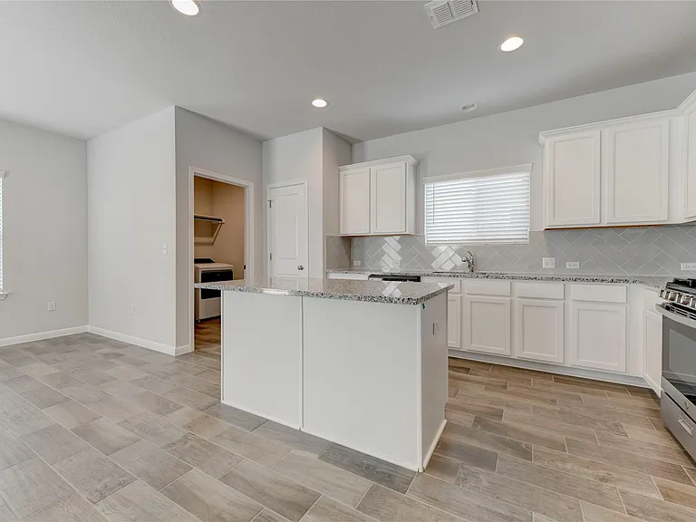 10716 Timber Brook Pass — Photo 5
