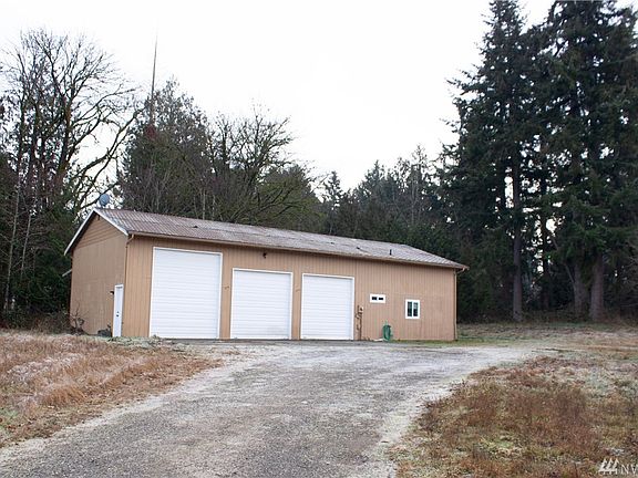 5th image of 12011 Woodland Ave E