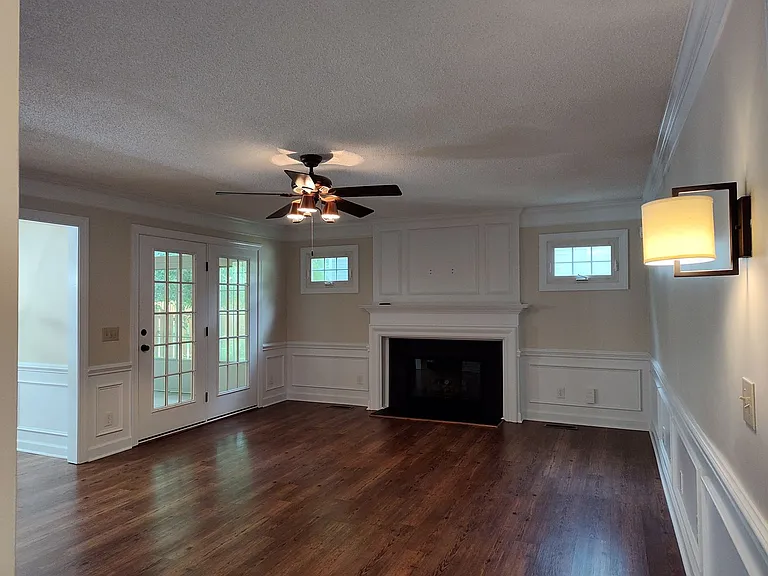7235 Kinsmore Ln — Photo 16