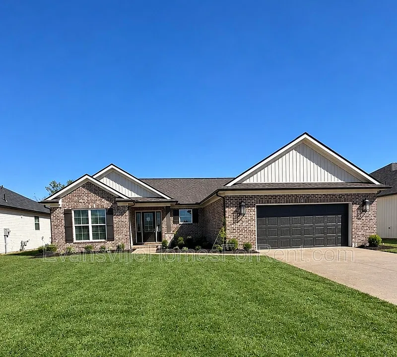 12827 Halle Dr
