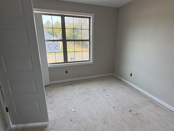 4th image of 1622 Erika Dr