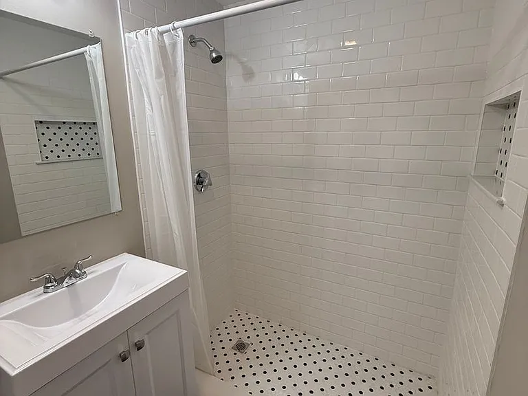 54 Evergreen St #39 — Photo 6