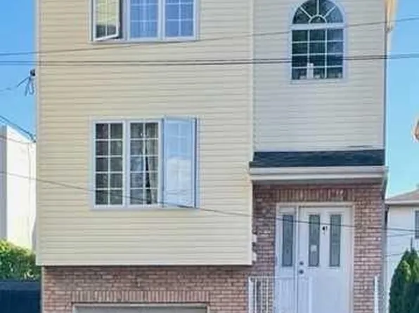 41 Cleveland Ave, Harrison, NJ 07029