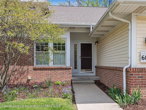 4th image of 6802 Heron Valley Ct #5