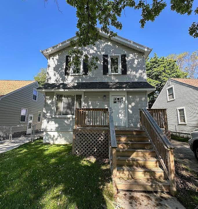 1st image of 3068 Fort Park Blvd