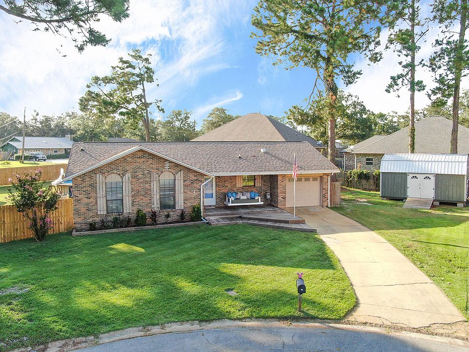 1st image of 115 Perdido Cir