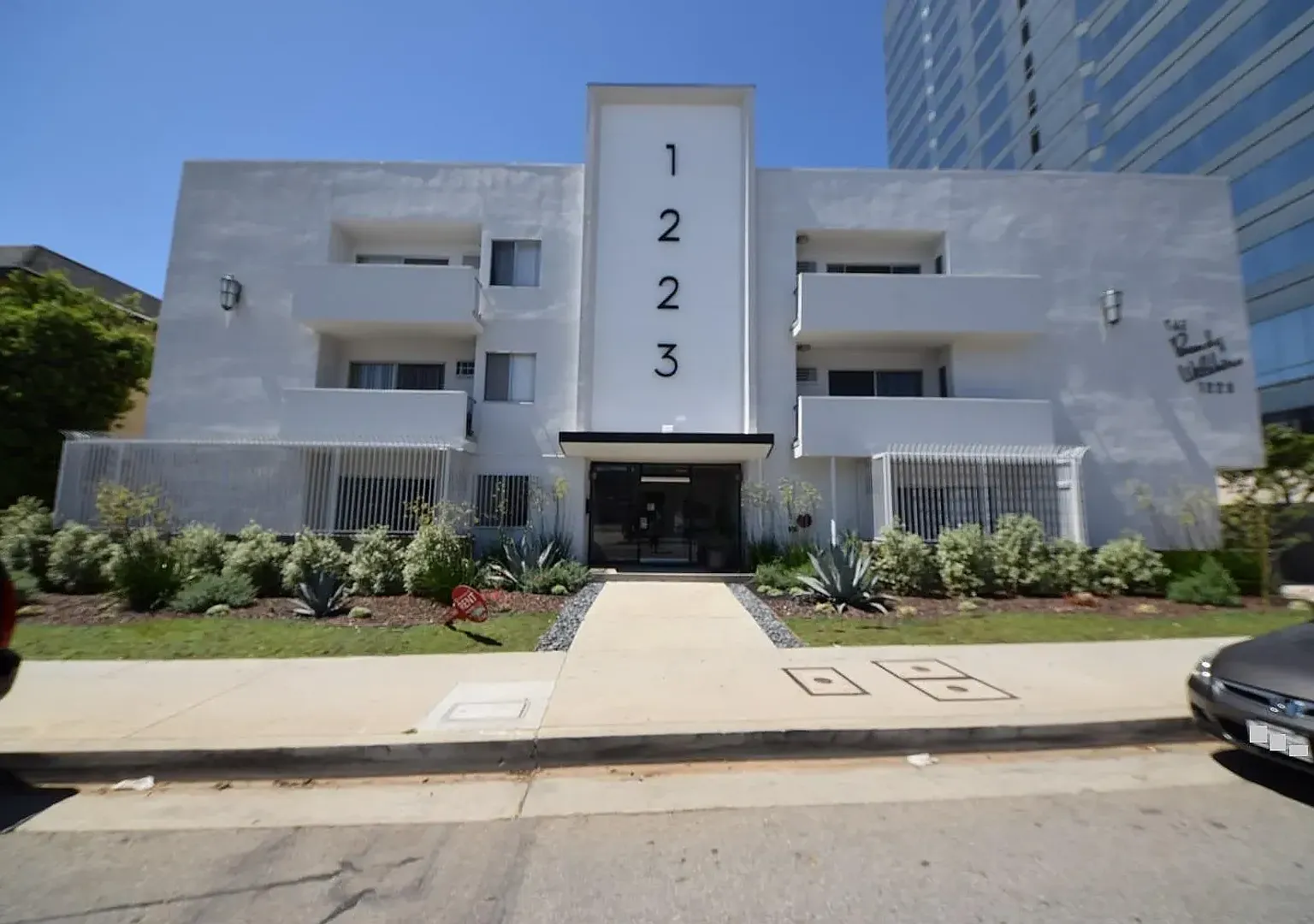 Bundy Associates at 1223 Bundy — Photo 1