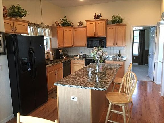 5th image of 36709 Reserve Dr