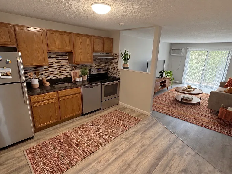 Hilltop Apts LLC — Photo 43