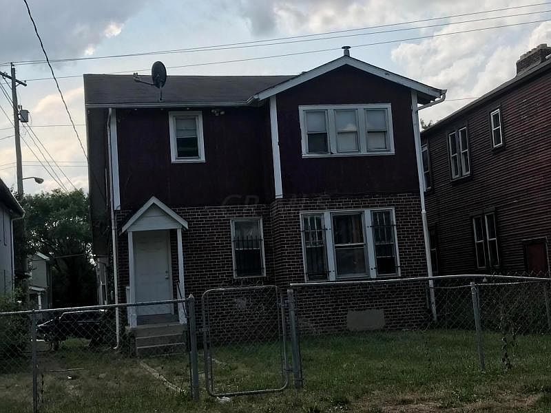 1st image of 1672 Cleveland Ave #1674