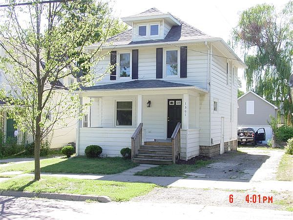 1301 Vermont 8-8-12 (1)