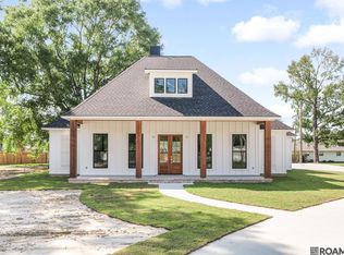 10576 Arnold Rd, Denham Springs, LA 70726