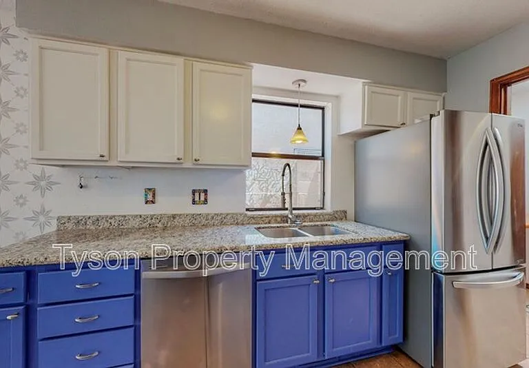 7305 Mayflower Rd NE — Photo 6
